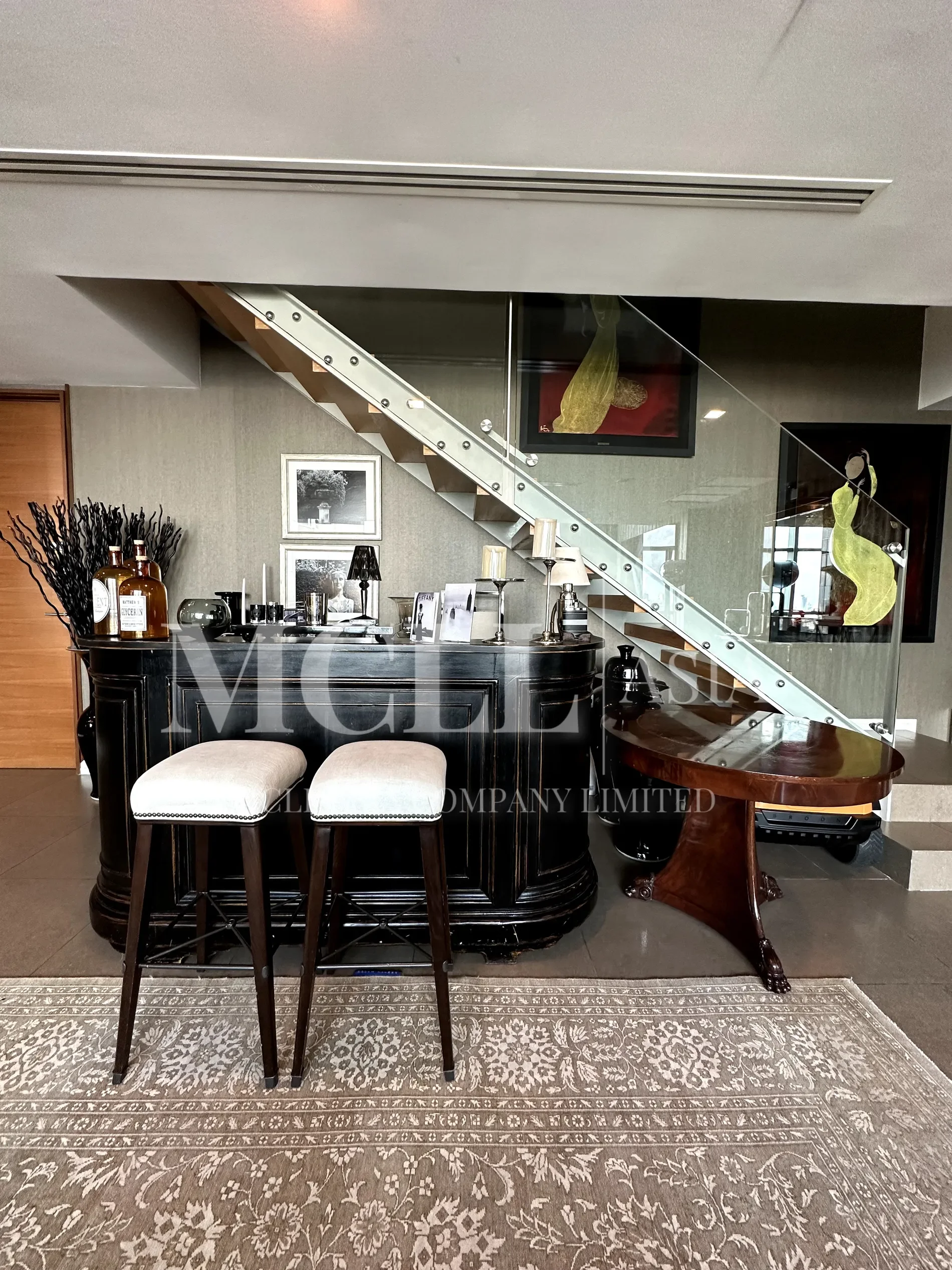Gallery photo 2