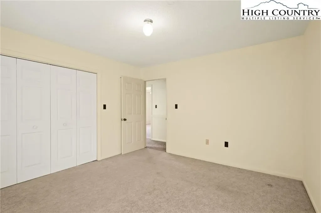 762 George Eggers Road, Banner Elk, NC 28604, Banner Elk, North Carolina, United States. - Photo 16