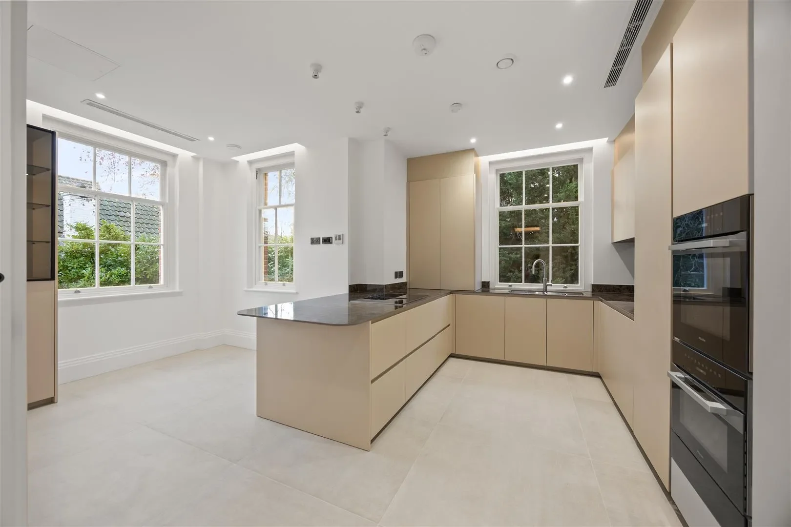 Gallery photo 1