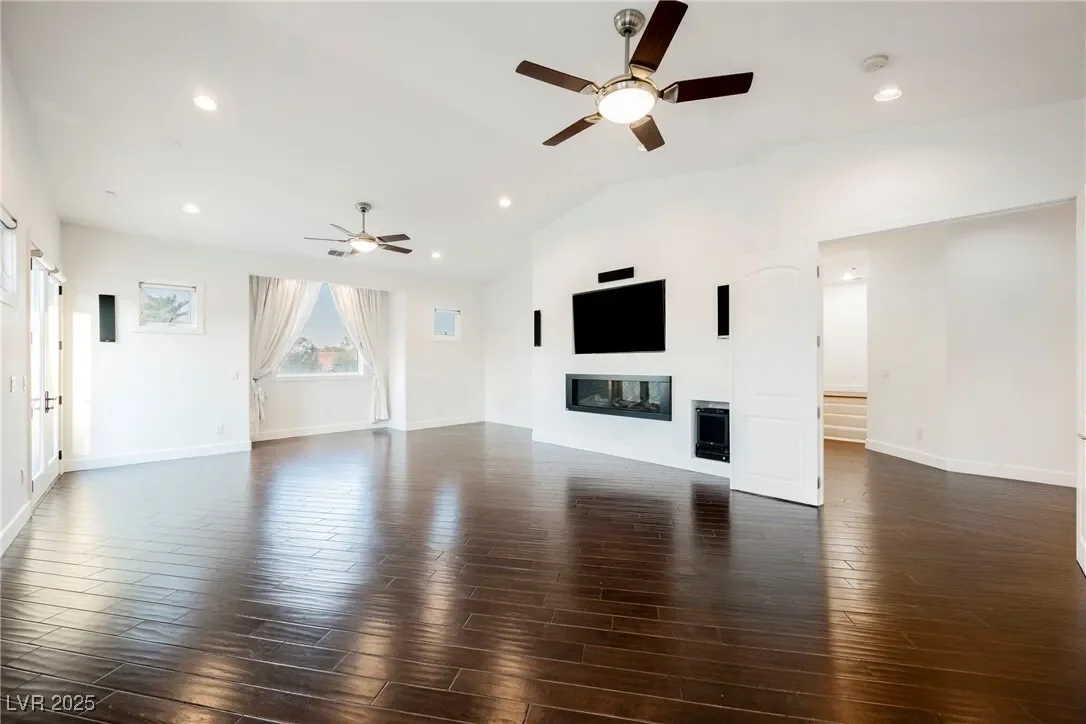 5101 Mountain Foliage Drive, Las Vegas, Nevada, United States. - Photo 46