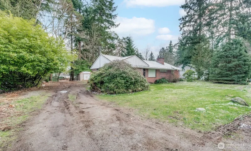 13020 1st Avenue NE, Seattle, WA 98125, Seattle, Washington, United States. - Photo 5