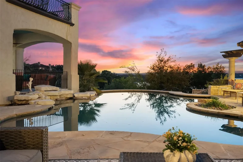 203 Bella Riva DR, Austin, Texas, United States. - Photo 23