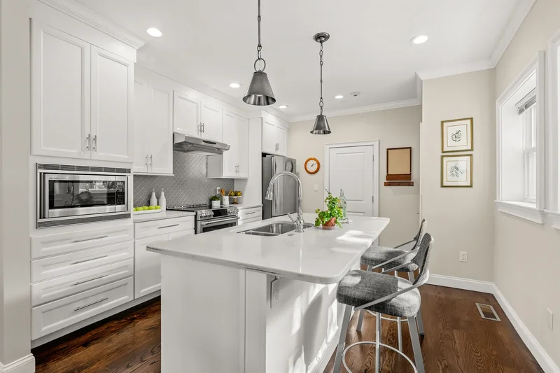 7  Court St Pl , Arlington, MA 02476, Arlington, Massachusetts, United States. - Photo 13