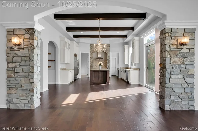 2821 Addison Circle S, Oakland Charter Township, MI 48306, Rochester, Michigan, United States. - Photo 51