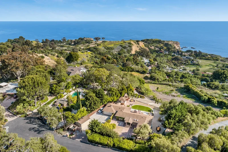1 Thyme Place , Rancho Palos Verdes, CA 90275, Rolling Hills, California, United States. - Photo 54