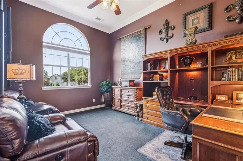 3113 Overlook Circle, Lewisville, Texas, United States. - Photo 2
