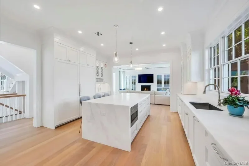 207 Mill Spring Road, Manhasset, NY, 11030, USA, Manhasset, New York, United States. - Photo 17
