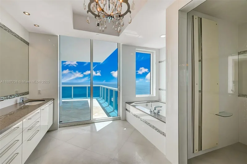 2711 S Ocean Dr 3705, Hollywood, Florida, United States. - Photo 91