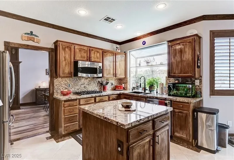 9248 Evergreen Canyon Drive, Las Vegas, NV 89134, Las Vegas, Nevada, United States. - Photo 11