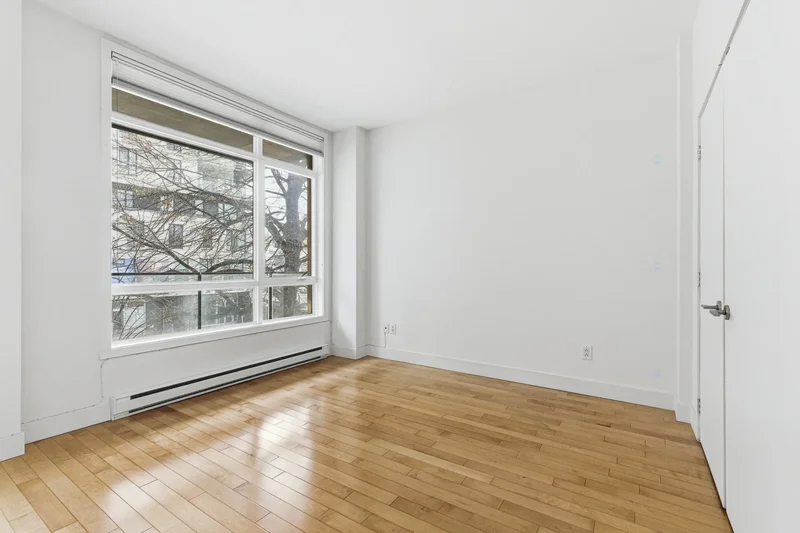 2000 Av. Claremont 207, Montréal, Quebec, Canada. - Photo 3