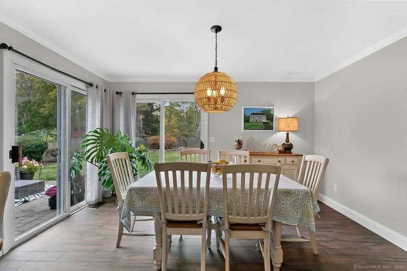 133 Green Acre Lane, Fairfield, CT, 06824, USA, Fairfield, Connecticut, United States. - Photo 8