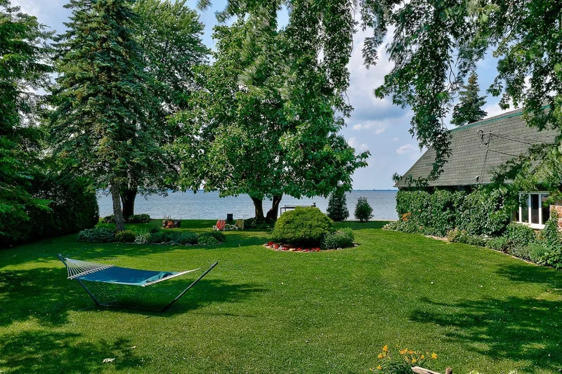 685 689 Route 132, Sainte-Barbe, Quebec, Canada. - Photo 17