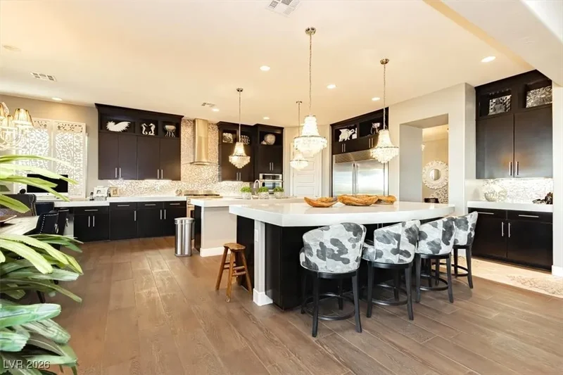 32 Olympia Chase Drive, Las Vegas, Nevada, United States. - Photo 12