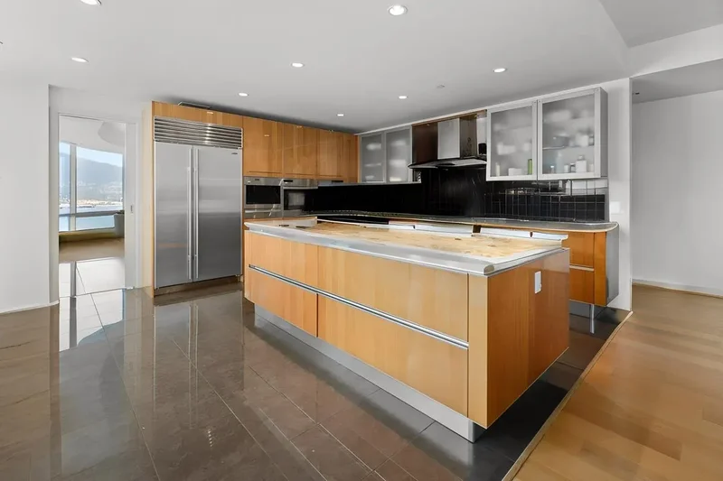 1169 W Cordova Street # 2101, Vancouver, BC, V6C3T1, CANADA, Vancouver, British Columbia, Canada. - Photo 23