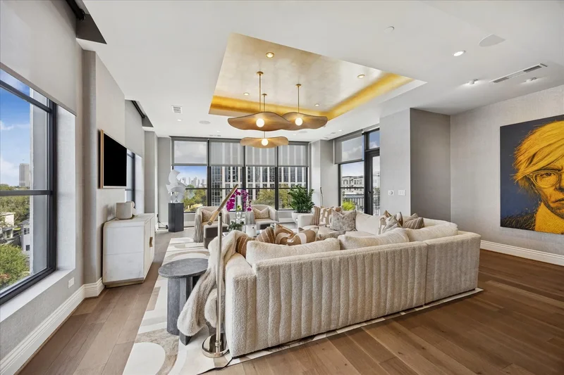 2323 San Felipe Street, Houston, Texas, United States. - Photo 5