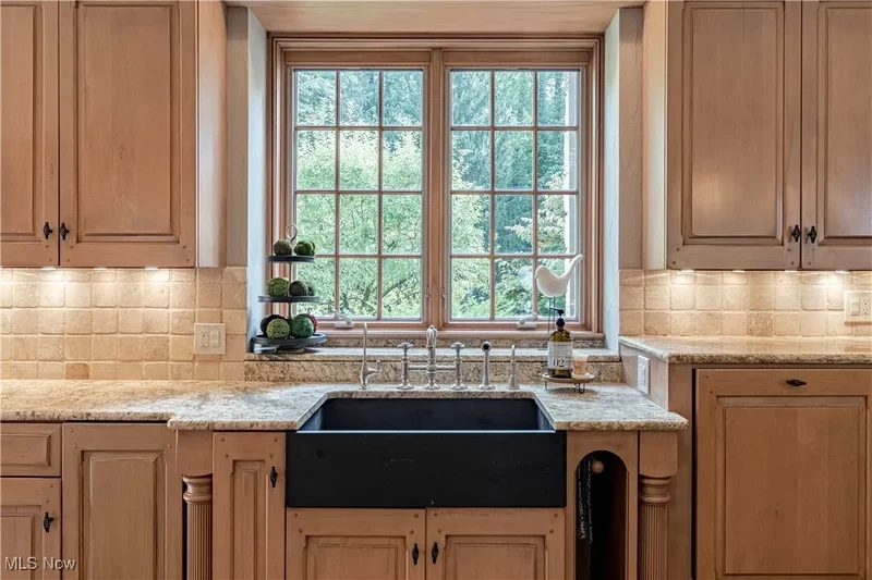 7955 Gray Eagle Chase, Gates Mills, OH 44040, Gates Mills, Ohio, United States. - Photo 19