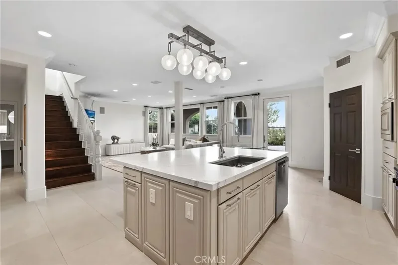 113 Bottlebrush, Irvine, California, United States. - Photo 27