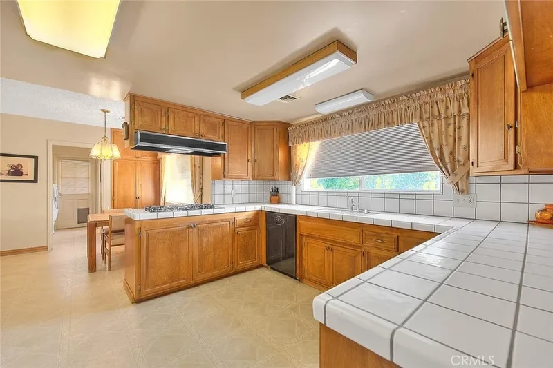 856 E Palm, Glendora, CA 91741, Glendora, California, United States. - Photo 11