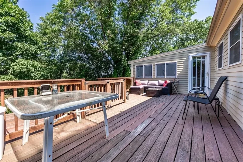 24 Prospect Ave, Saugus, MA 01906, Saugus, Massachusetts, United States. - Photo 25
