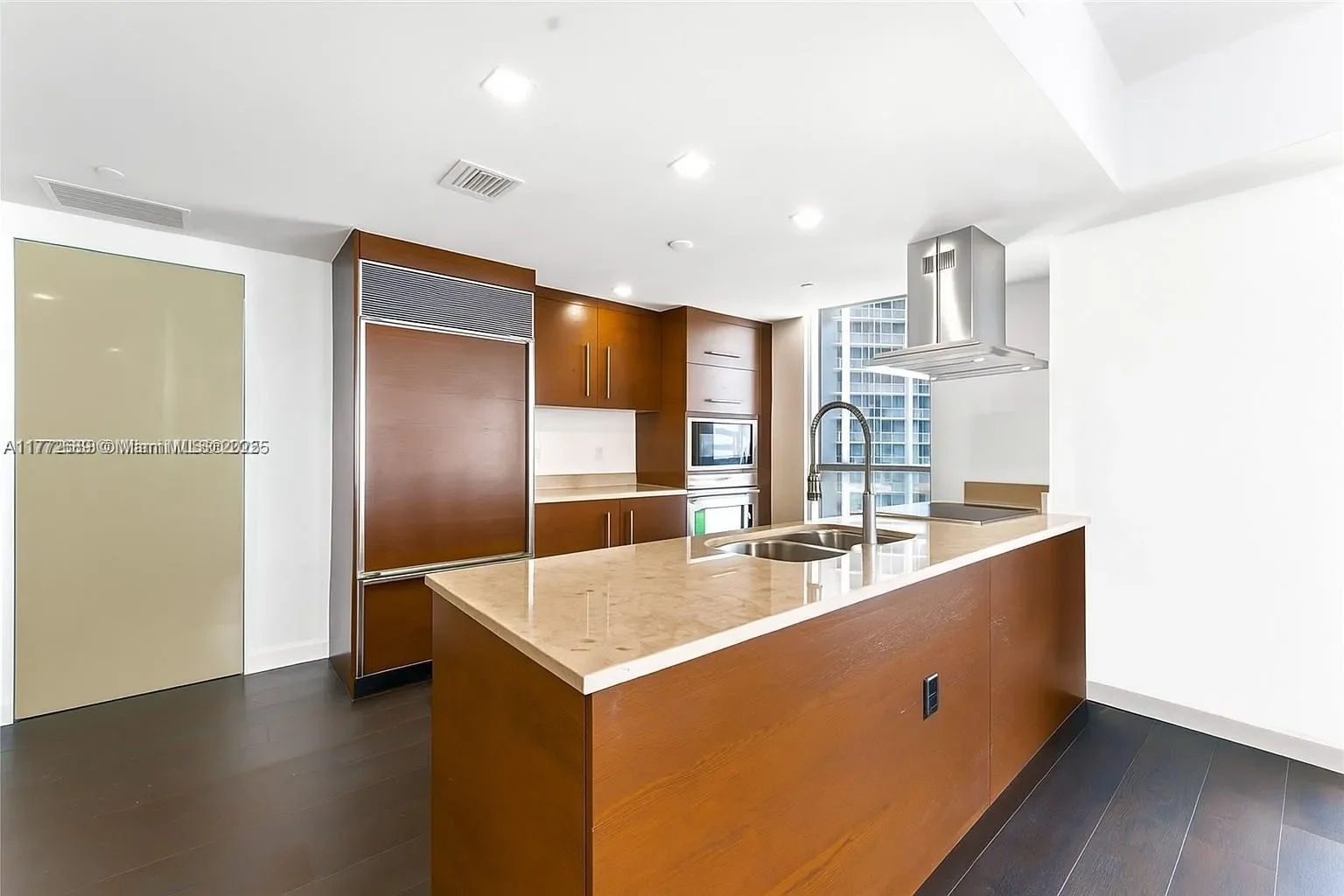 495 brickell ave 4502, Miami, Florida, United States. - Photo 5