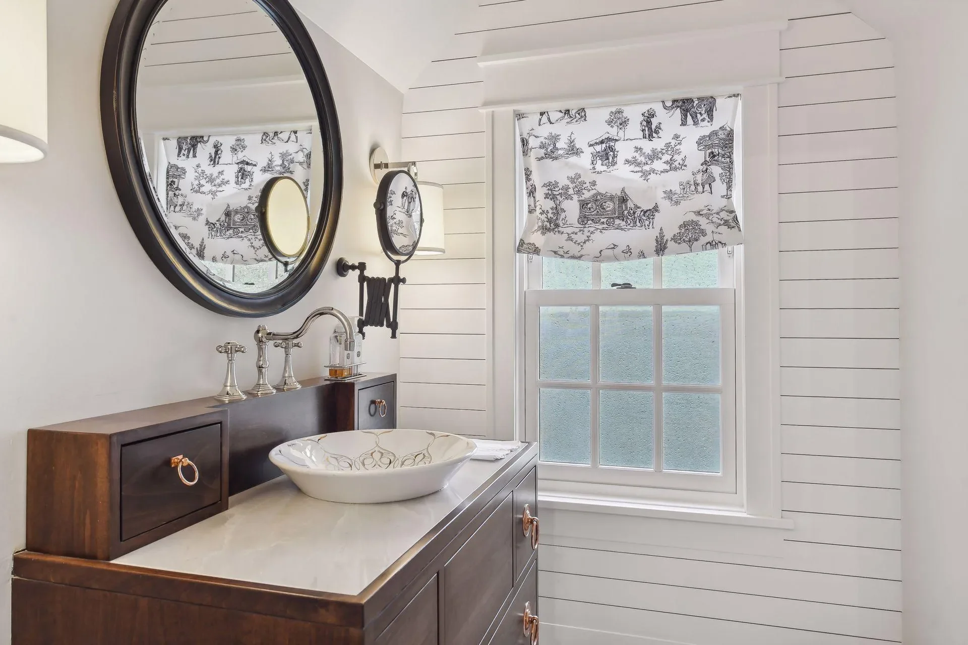 20100 Lakeview Avenue, Deephaven, MN 55331, Deephaven, Minnesota, United States. - Photo 24