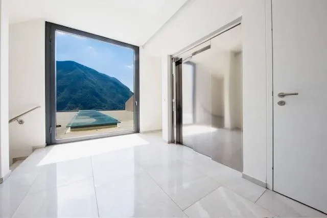 Via Strada di Gandria 54, Lugano, Ticino, Switzerland. - Photo 16