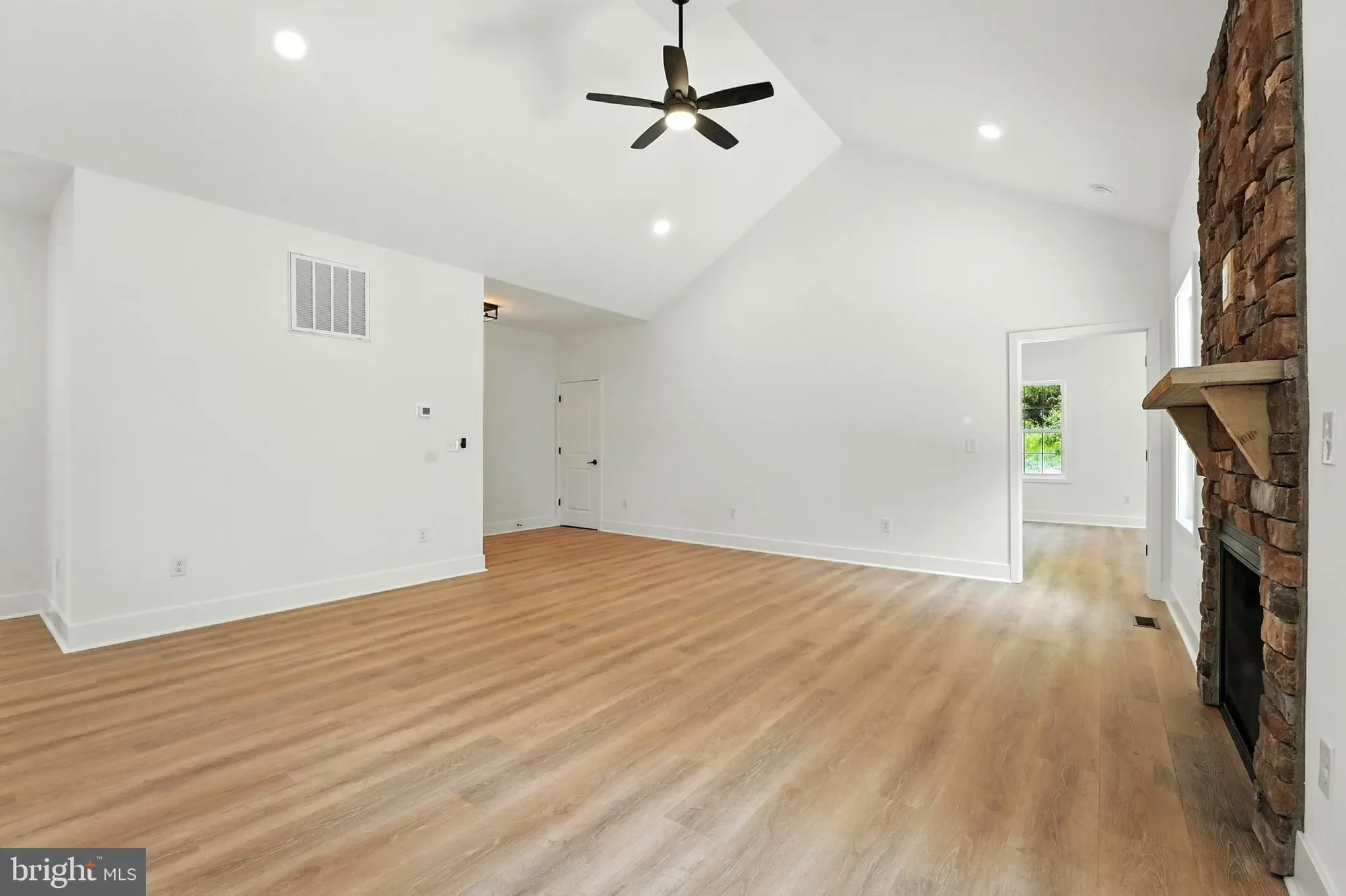 Gallery photo 5
