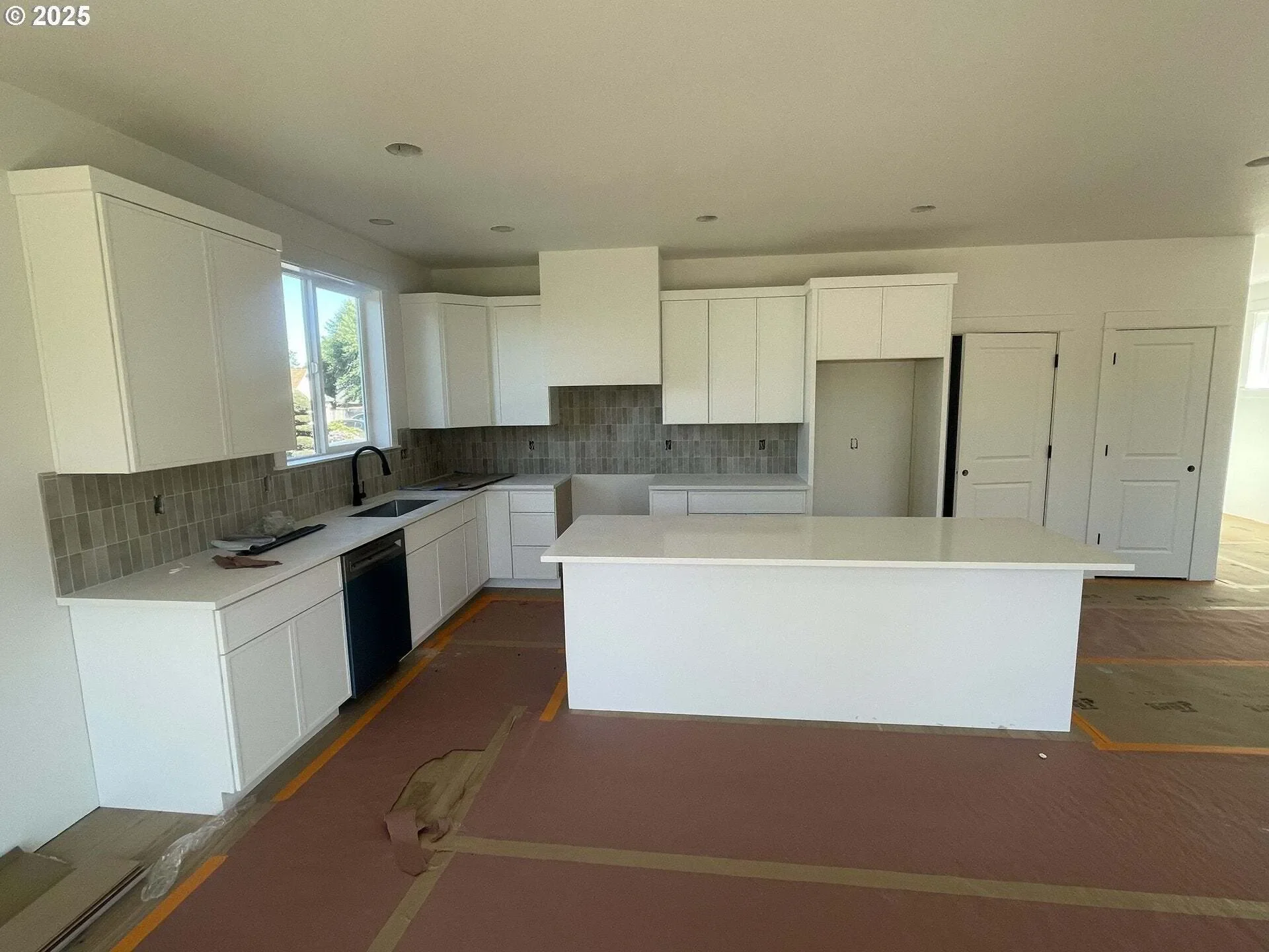 Gallery photo 3