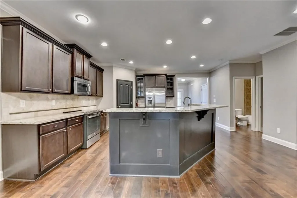 7067 Walham Grove, Johns Creek, Georgia, United States. - Photo 10