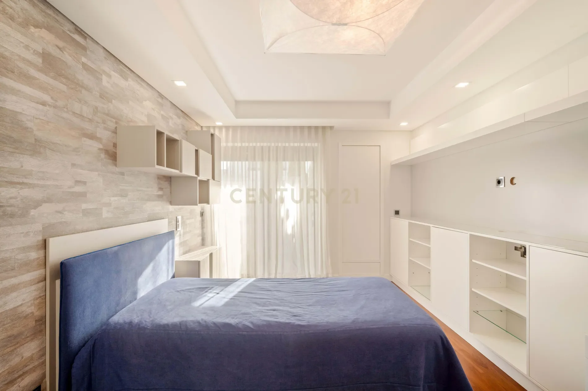 Gallery photo 4