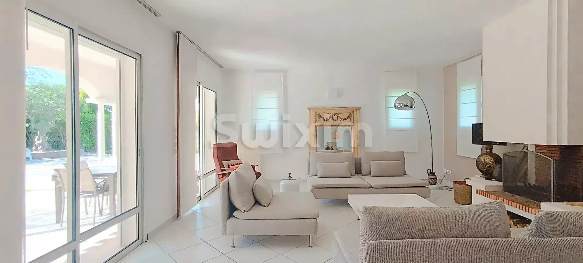 Gallery photo 1
