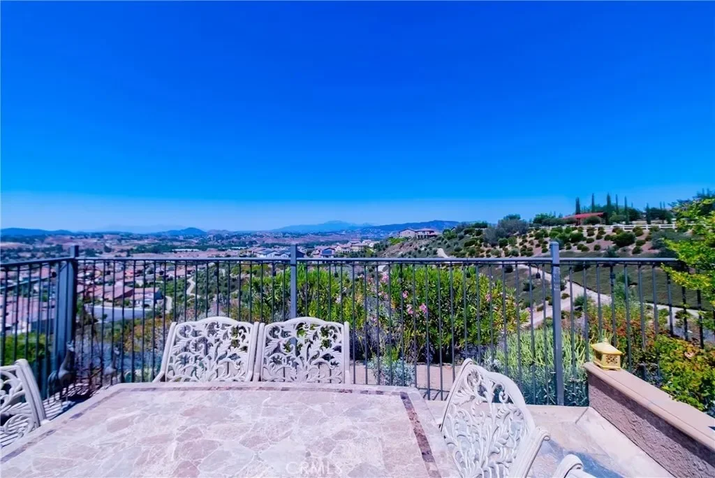 34116 Galleron Street, Temecula, California, United States. - Photo 45