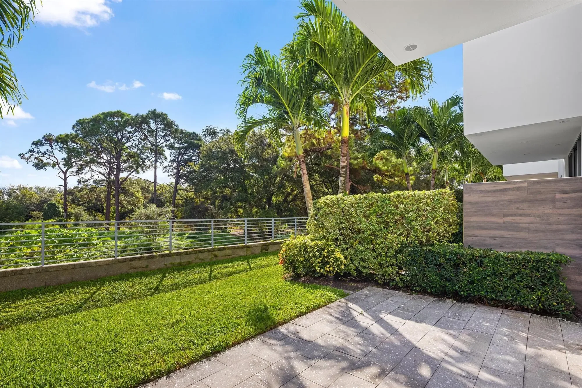 4080 NW 17th Avenue, Boca Raton, Florida, United States. - Photo 6