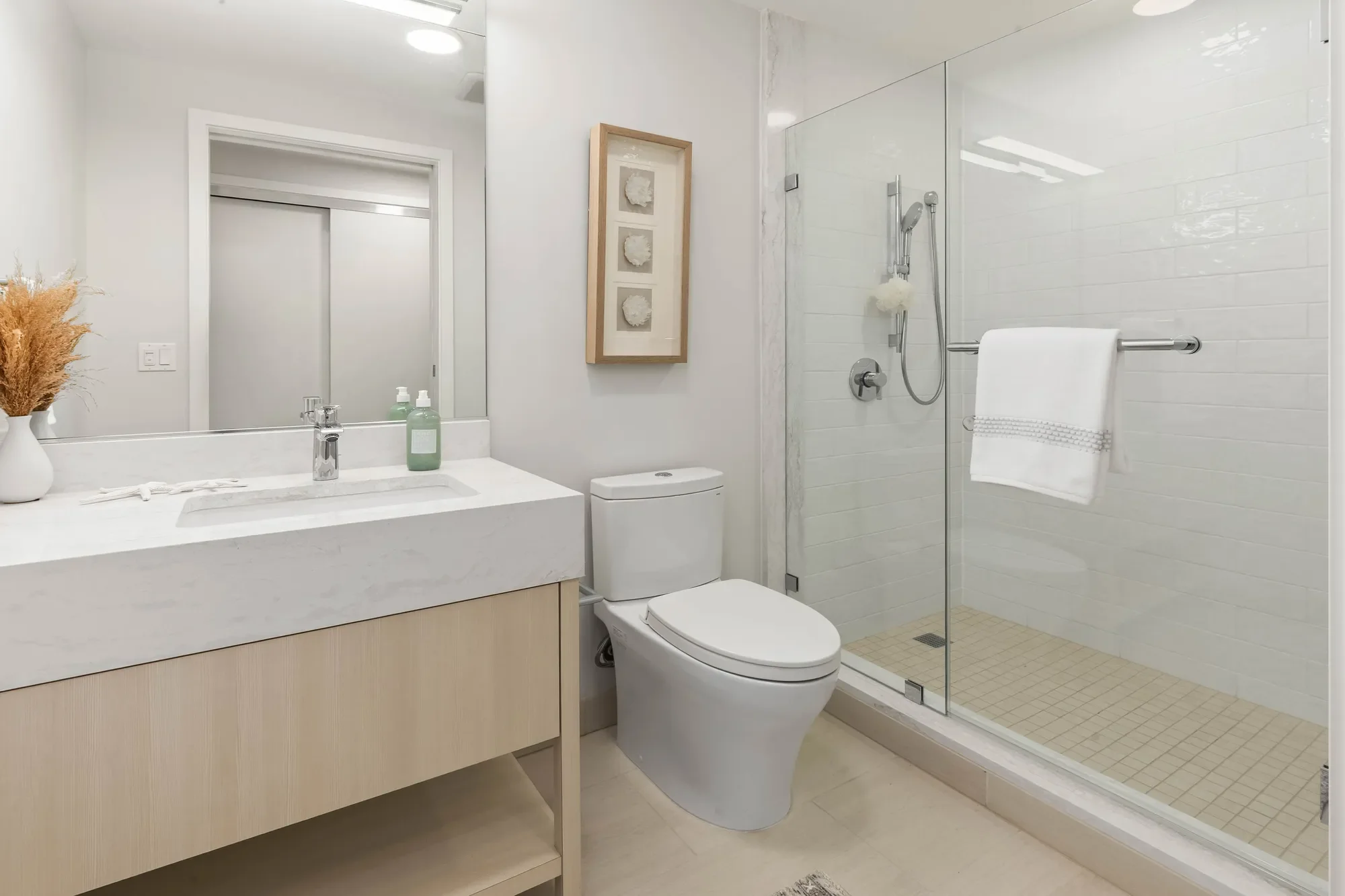 1250 Alki Ave SW Unit #2A , Seattle, WA 98116, Seattle, Washington, United States. - Photo 24