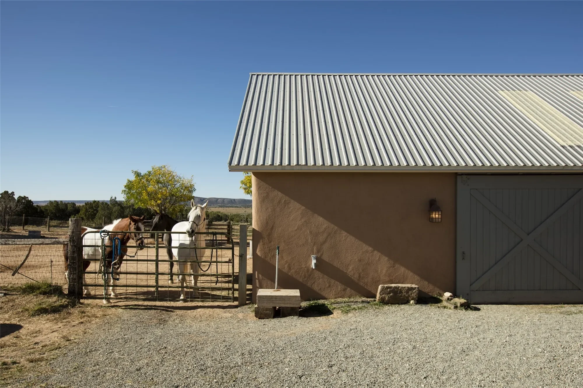 794 Camino Los Abuelos, Galisteo, NM 87540, Lamy, New Mexico, United States. - Photo 33