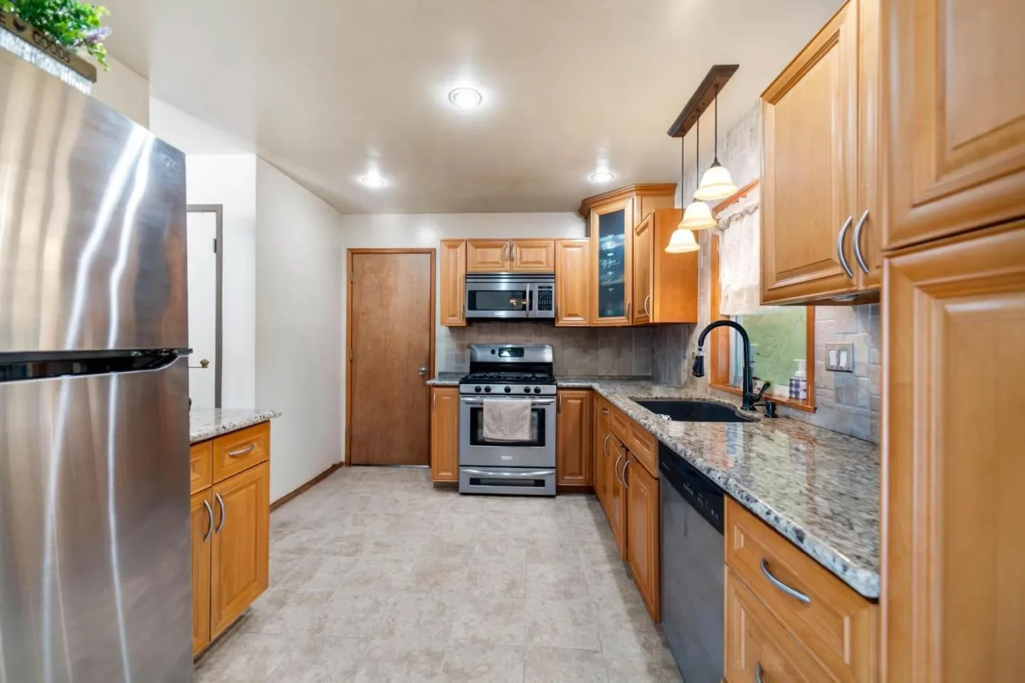 Property photo 12