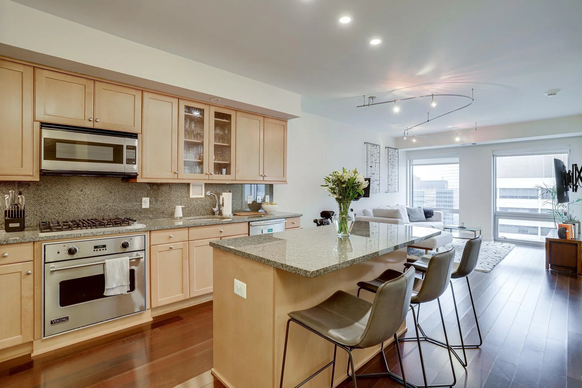 1111 19th Street N Unit# 1706, Arlington, VA 22209, Arlington, Virginia, United States. - Photo 8