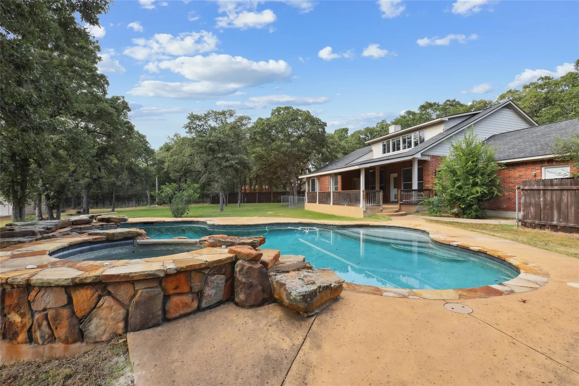 120 Juniper TRL, Elgin, Texas, United States. - Photo 26