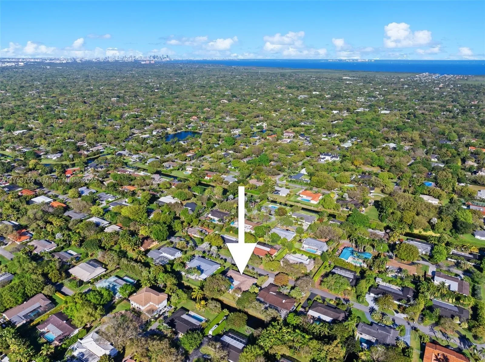 13060 SW 70th Ave, Coral Gables, Florida, United States. - Photo 45