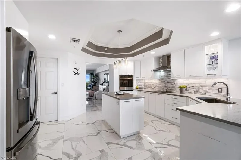 435 Dockside DR #B702, Bonita Springs, Florida, United States. - Photo 8
