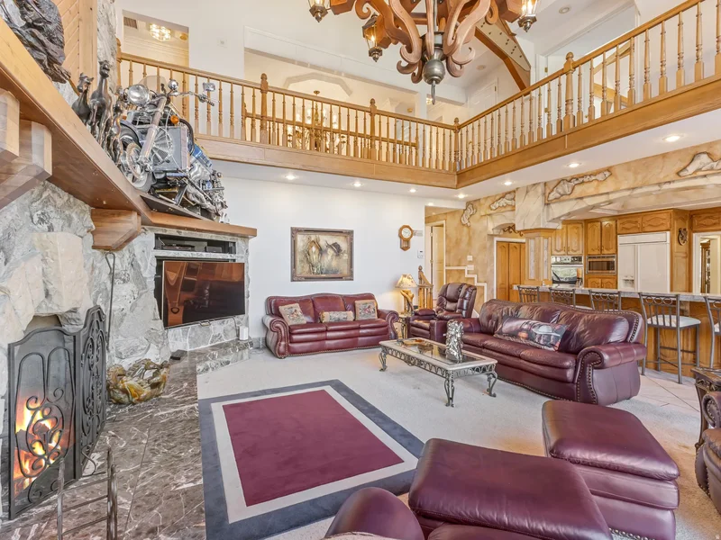 8585 S MT MAJESTIC RD E, Sandy, Utah, United States. - Photo 29