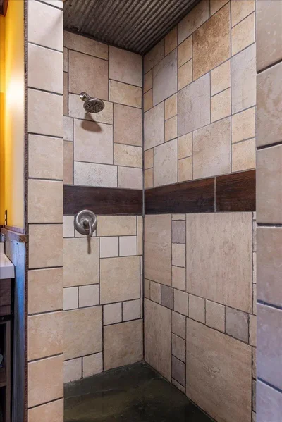 Thumbnail 43
