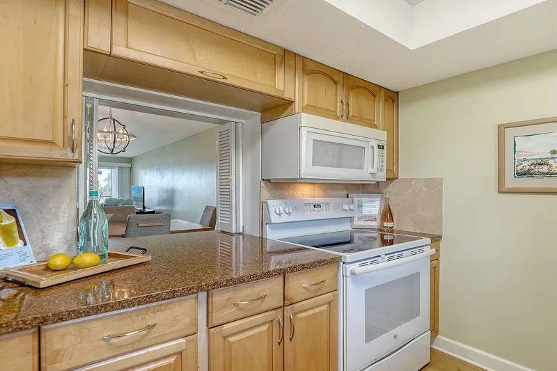 777 Beach Road , 1B, Sarasota, FL 34242, Siesta Key, Florida, United States. - Photo 44