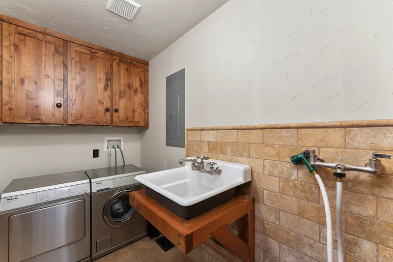 1115 Meadow Drive , Arnold, CA 95223, Arnold, California, United States. - Photo 35