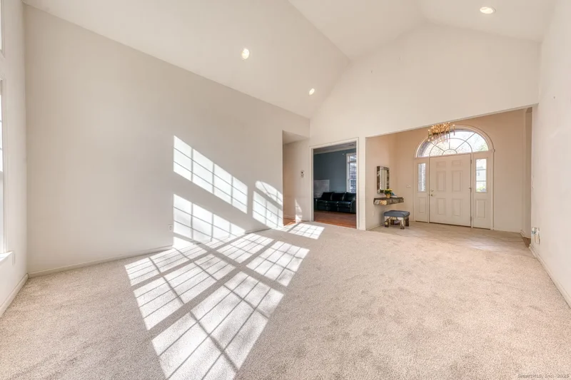 24 Worthington Drive, Farmington, Connecticut, United States. - Photo 10