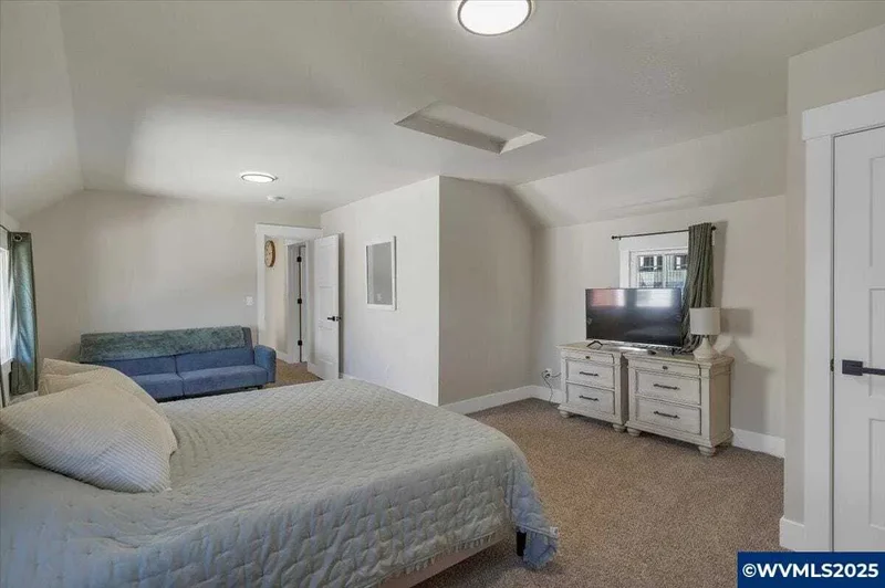 275 Monmouth St, Independence, Oregon, United States. - Photo 37