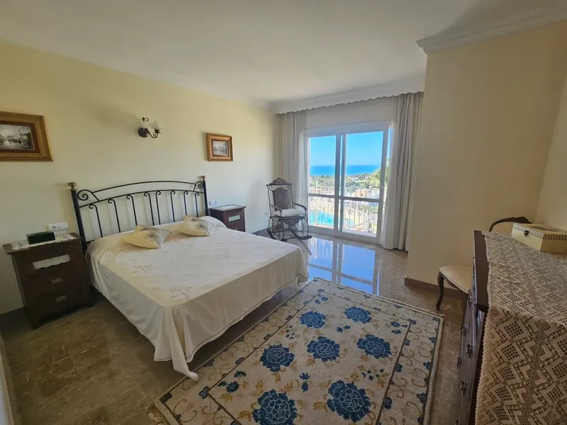 Artola Alta, Málaga, Puerto De Cabopino, Elviria-Cabopino, Marbella. - Photo 4