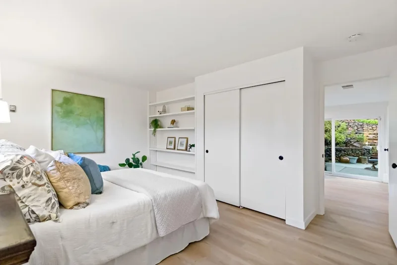 3848 Vineyard Drive, Redwood City, California, United States. - Photo 19