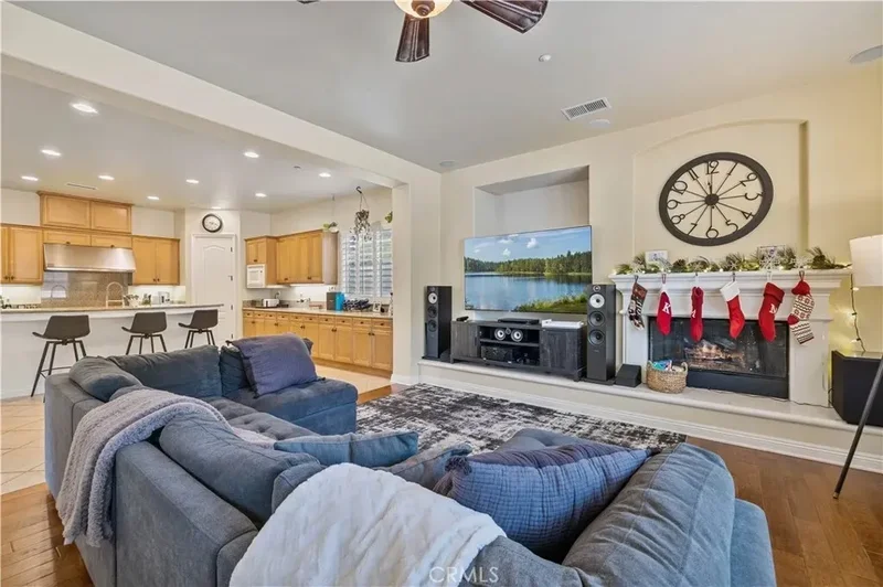 4959 Shady Trail, Simi Valley, California, United States. - Photo 9