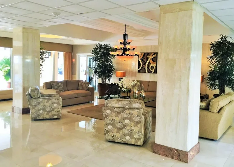 1012 N Ocean Boulevard, Hillsboro Beach, Florida, United States. - Photo 30